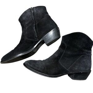 Via Spiga Suede Ankle Booties Black size 7